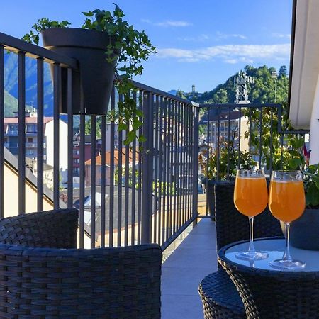 Apartamento Panoramic Penthouse In The Historical Center Domodossola Exterior foto